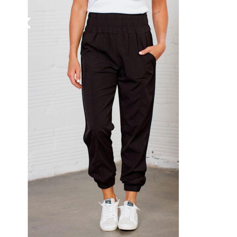 Best Seller! Smocked High waisted Joggers - Picture 4 of 11